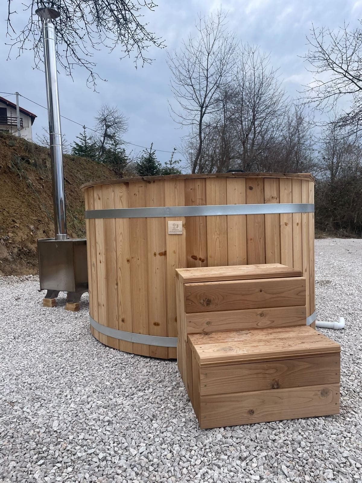 AURATHERM vanjska sauna - isporuka i montaža na lokaciji